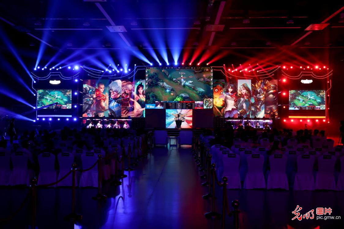 还需要面对 还需要面对