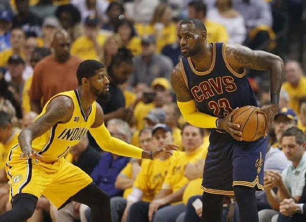 纽卡斯尔联 纽卡斯尔联